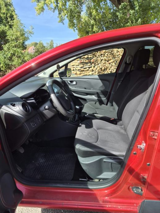 Renault Clio TCe, fotografija 8