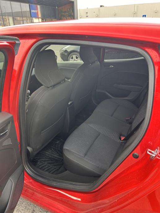 Renault Clio 1.0 TCe 100 ks Intens, fotografija 14