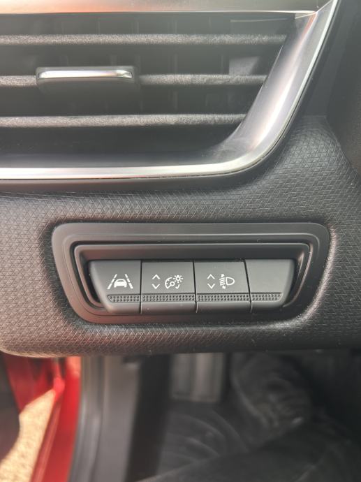 Renault Clio 1.0 TCe 100 ks Intens, fotografija 7