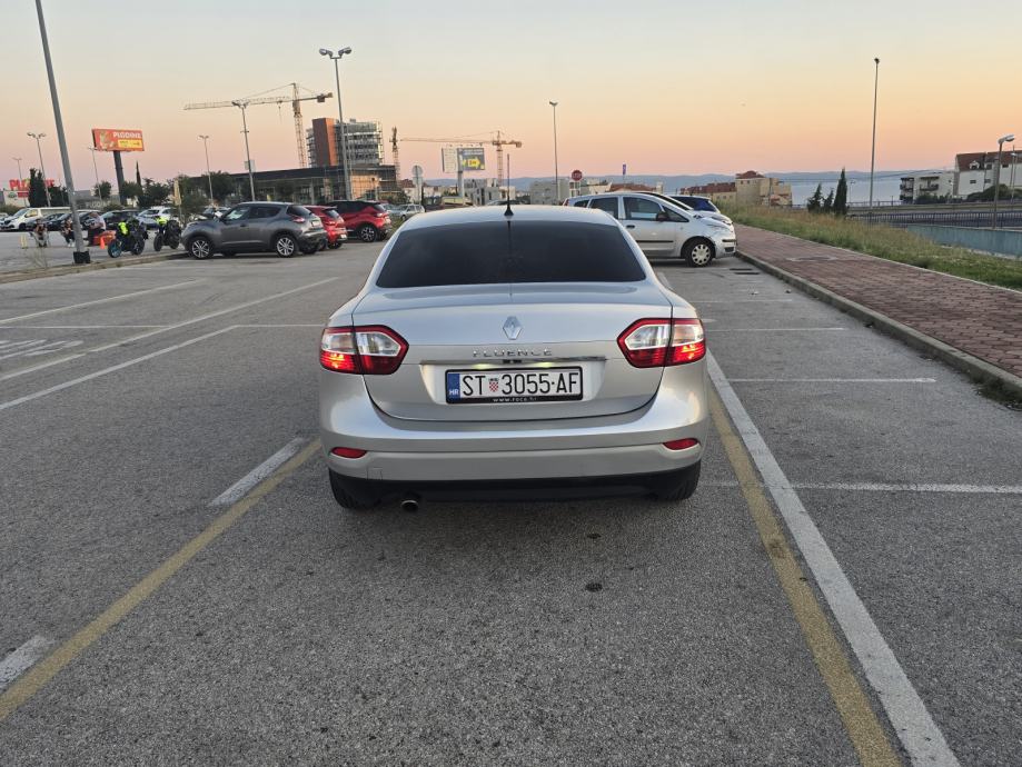 Renault Fluence 1,5 dCi Euro6 2016 Kupljen nov u Hr registrira do 4/27, fotografija 5