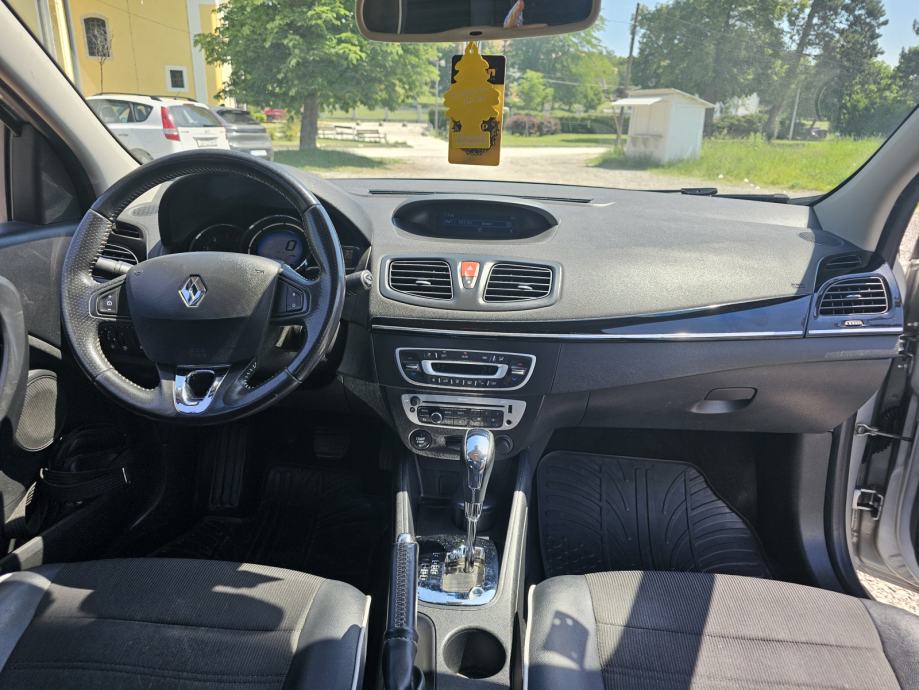 Renault Fluence 1,5 dCi automatik, fotografija 3