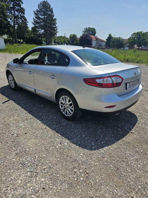 Renault Fluence 1,5 dCi automatik, fotografija 8
