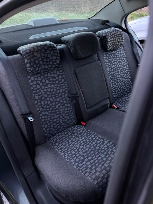 Renault Fluence 1,5 dCi, fotografija 6