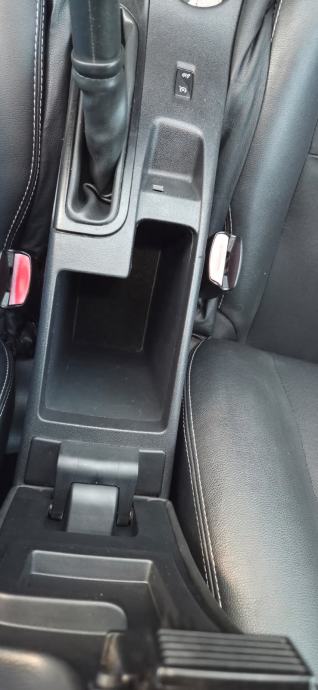 Renault Fluence 1,5 dCi, fotografija 15