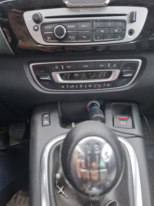 Renault Grand Scenic 1,5 dCi, fotografija 3