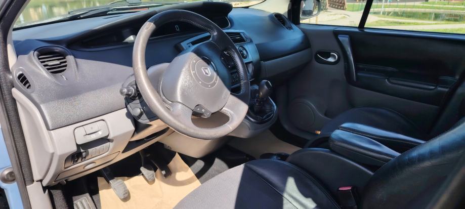 Renault Grand Scenic 1,9 dCi, fotografija 18