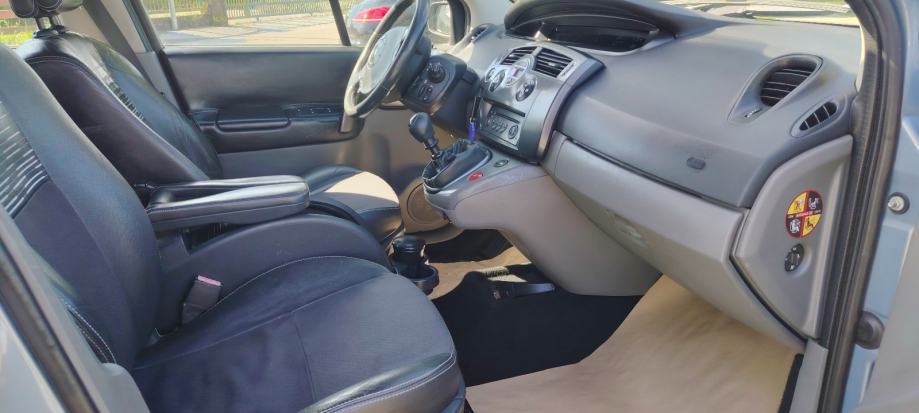 Renault Grand Scenic 1,9 dCi, fotografija 17