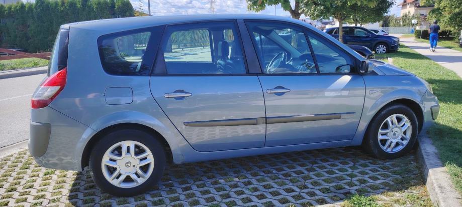 Renault Grand Scenic 1,9 dCi, fotografija 16