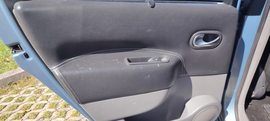 Renault Grand Scenic 1,9 dCi, fotografija 12