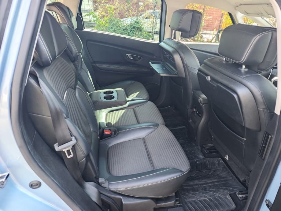 Renault Grand Scenic dCi 110 automatik, fotografija 6