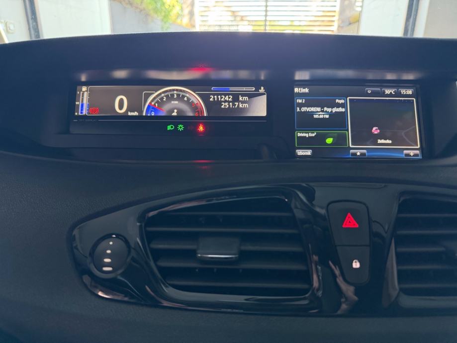 Renault Grand Scenic 1.5 dCi, fotografija 8