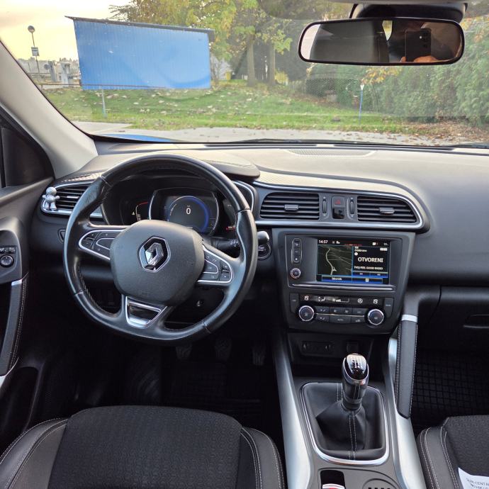 Prodaje se Renault Kadjar 1.6dCi,2016g,LED,felge 19✅️, fotografija 12