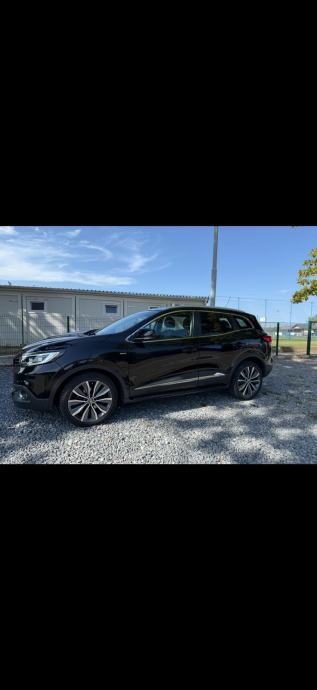 "DOSTAVA" TOP STANJE! Renault Kadjar 1.5 dCi Automatik BOSE EDITION!, fotografija 5