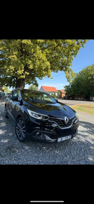 "DOSTAVA" TOP STANJE! Renault Kadjar 1.5 dCi Automatik BOSE EDITION!, fotografija 9