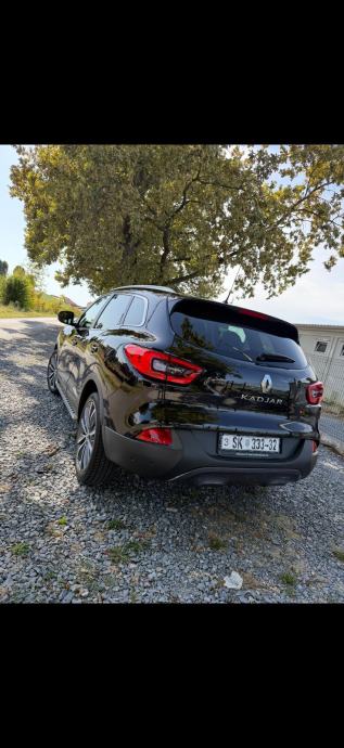 "DOSTAVA" TOP STANJE! Renault Kadjar 1.5 dCi Automatik BOSE EDITION!, fotografija 12