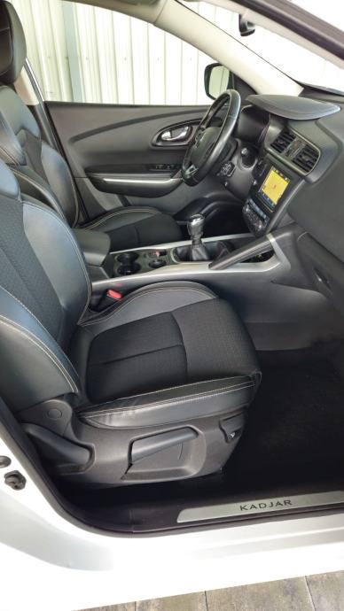 Renault Kadjar dCi 110 Intens, kamera, navi,19" ,rata od 248€ mj, fotografija 9