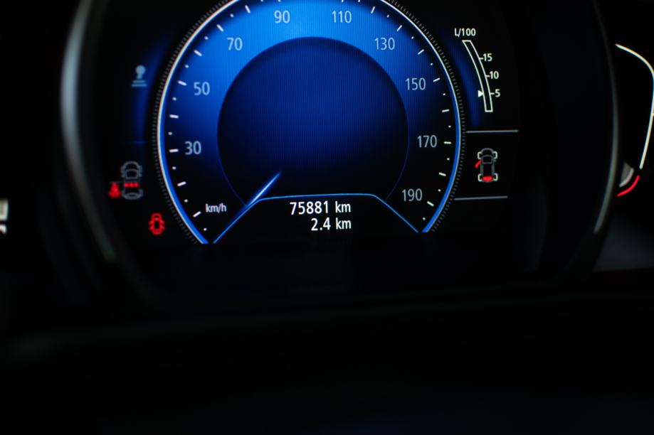 Renault Kadjar dCi 110 SAMO 75000 KM KAO NOV!!!, fotografija 13
