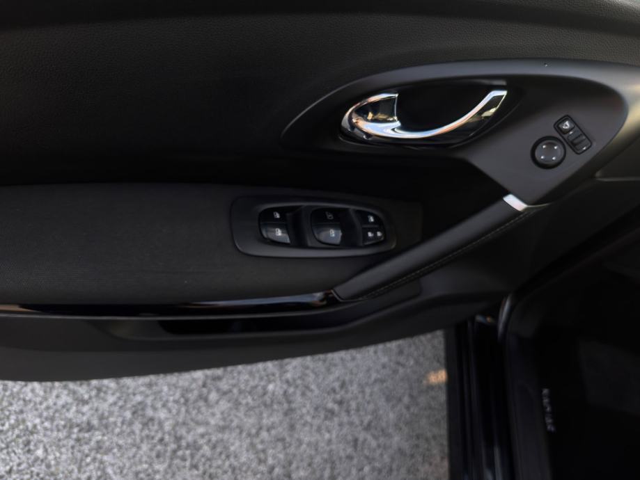 Renault Kadjar 1.5dCi //Top Stanje//GARANCIJA, fotografija 15
