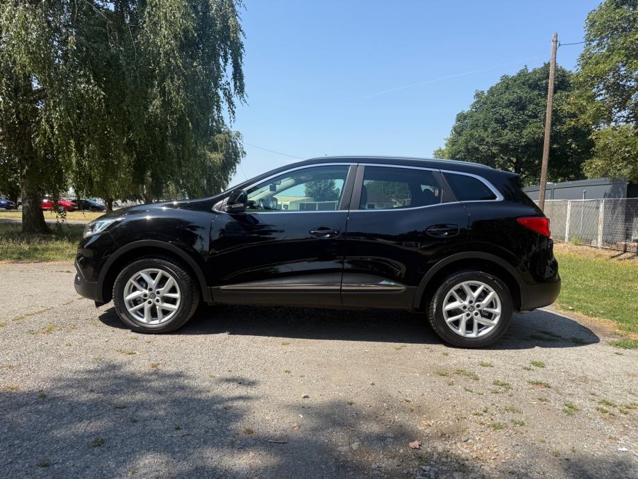 Renault Kadjar dCi 110 XMOD-XENON-PANORAMA-NAVI-KUKA-VELIKI SERVIS-, fotografija 2