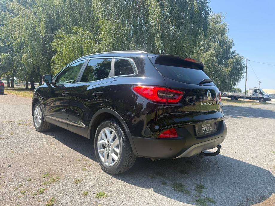 Renault Kadjar dCi 110 XMOD-XENON-PANORAMA-NAVI-KUKA-VELIKI SERVIS-, fotografija 3