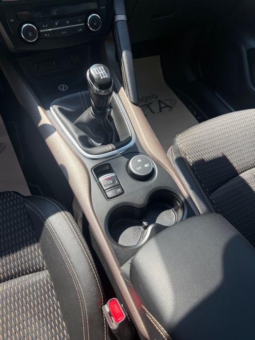 Renault Kadjar dCi 110 XMOD-XENON-PANORAMA-NAVI-KUKA-VELIKI SERVIS-, fotografija 14