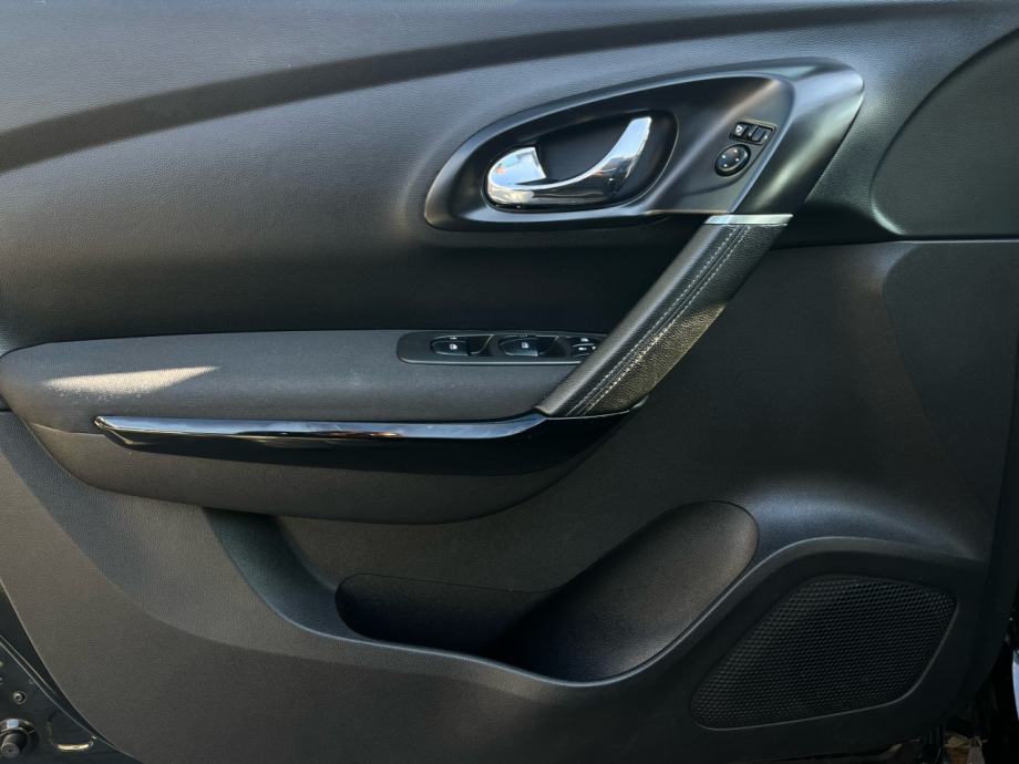 Renault Kadjar dCi 115 Limited, fotografija 17
