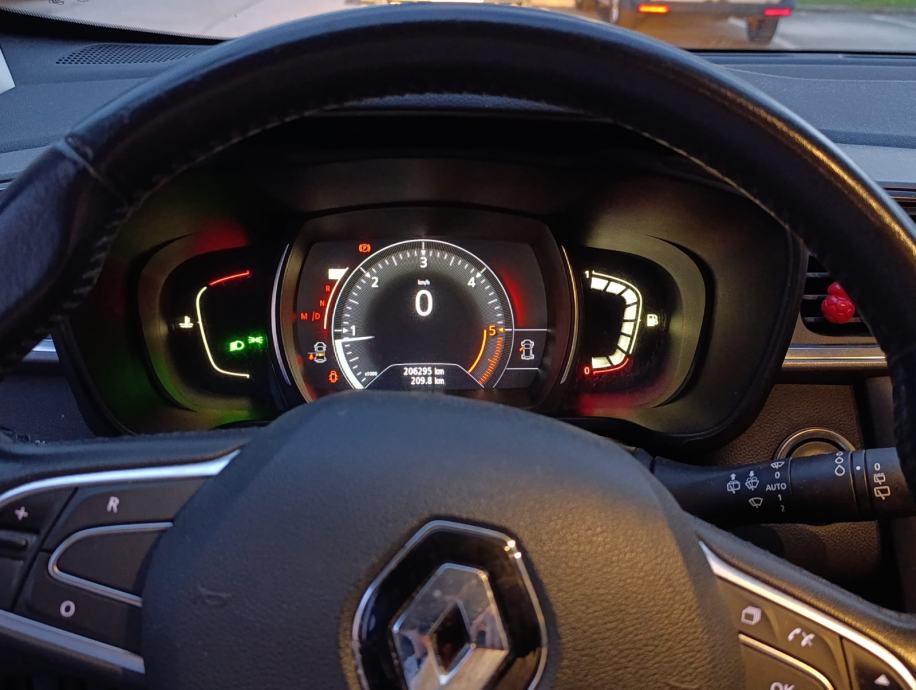 Renault Kadjar dCi 110 automatik, fotografija 12