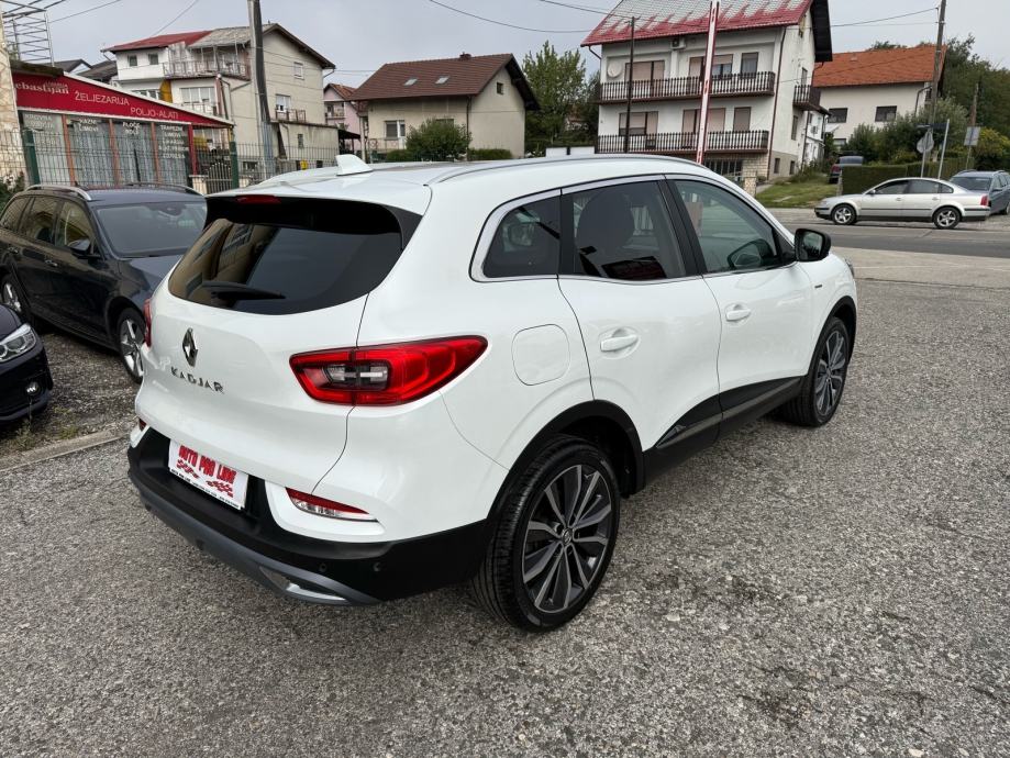 Renault Kadjar TCe ****78.000km**** BOSE ** AUTOMATIC, fotografija 4