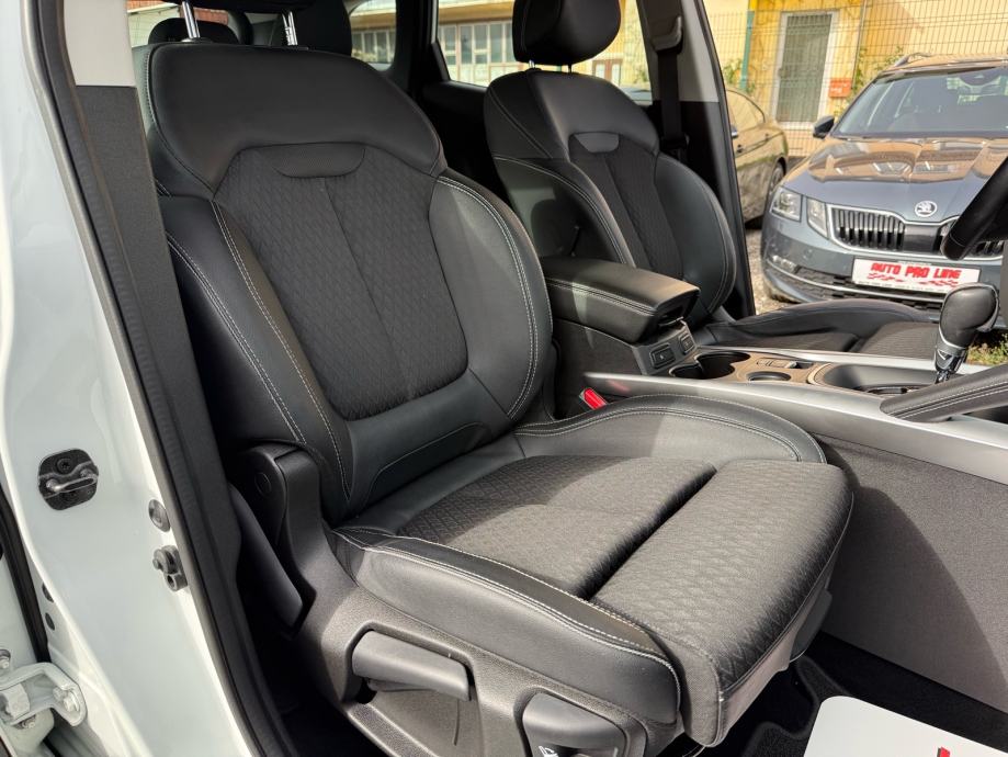 Renault Kadjar TCe ****78.000km**** BOSE ** AUTOMATIC, fotografija 18