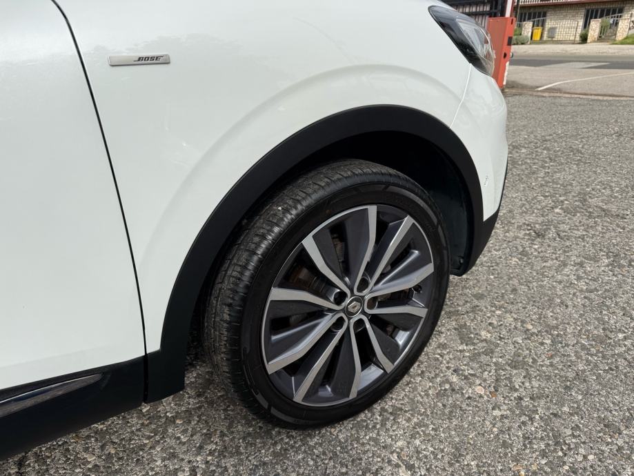 Renault Kadjar TCe ****78.000km**** BOSE ** AUTOMATIC, fotografija 9