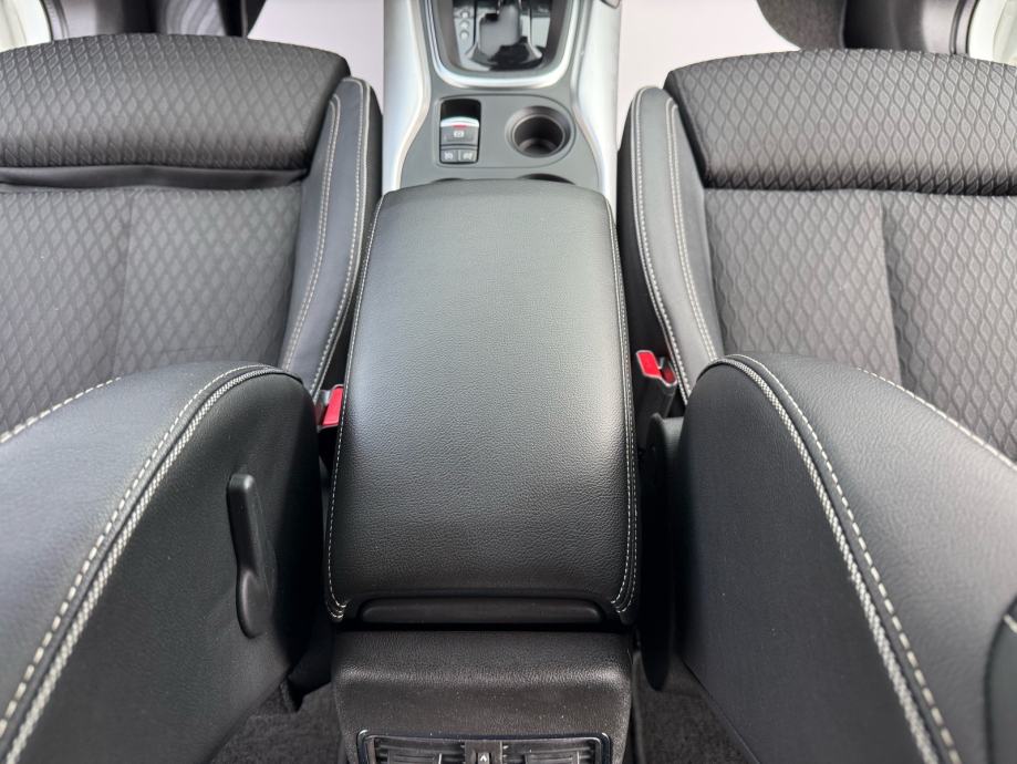 Renault Kadjar TCe ****78.000km**** BOSE ** AUTOMATIC, fotografija 17