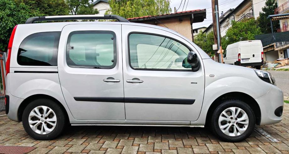 Renault Kangoo 1,2 TCe 2015. VOZNO STANJE, KVAR MOTORA, ZAMJENA, fotografija 6
