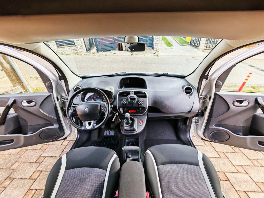 Renault Kangoo 1,2 TCe 2015. VOZNO STANJE, KVAR MOTORA, ZAMJENA, fotografija 13