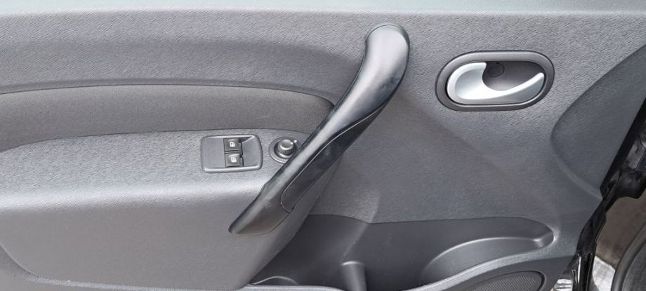 Renault Kangoo 1.2 TCe Limited Deluxe, fotografija 14