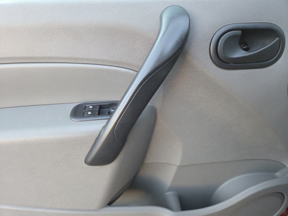 RENAULT KANGOO 1,5 dCi ISOFIX KLIMA TOP STANJE, fotografija 15