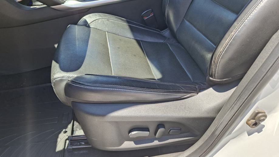 Renault Koleos 2.0 dCi, fotografija 11