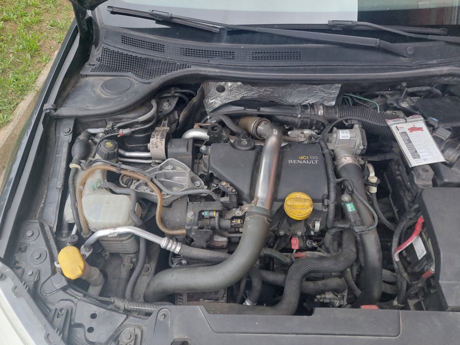 Renault Laguna 1,5 dCi Eco, fotografija 15