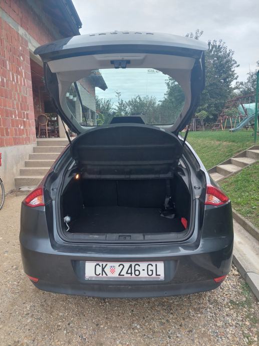 Renault Laguna 1,5 dCi Eco, fotografija 8