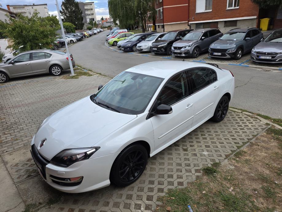 Renault Laguna