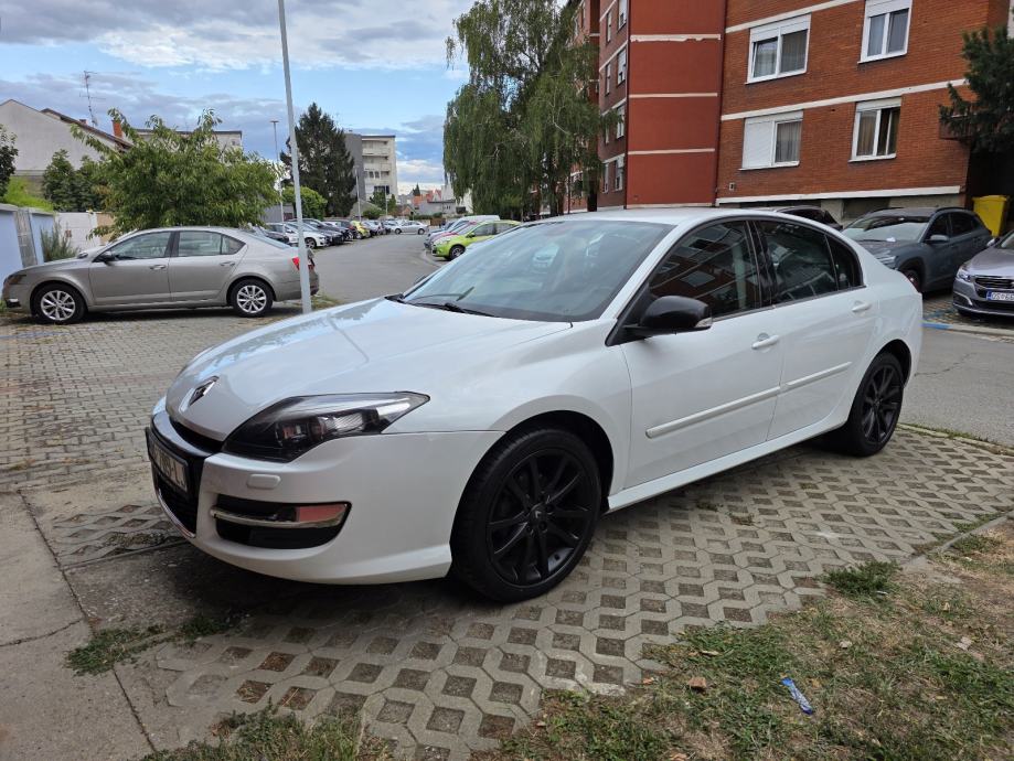 Renault Laguna 1,5 dCi Eco,NAVI,BLETOOTH,XENON,LED - 3950 Eura, fotografija 3