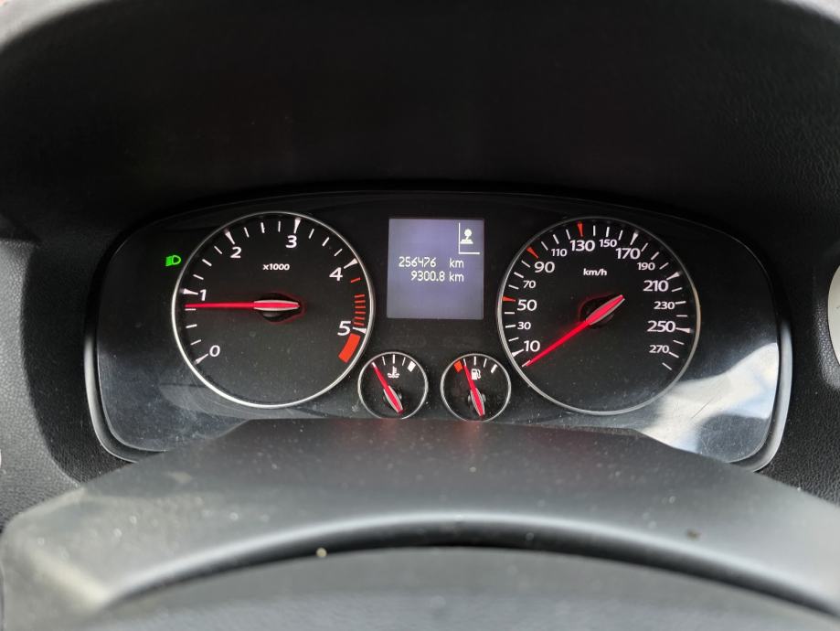 Renault Laguna 1,5 dCi Eco,NAVI,BLETOOTH,XENON,LED - 3950 Eura, fotografija 15