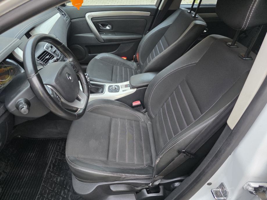 Renault Laguna 1,5 dCi Eco,NAVI,BLETOOTH,XENON,LED - 3950 Eura, fotografija 17
