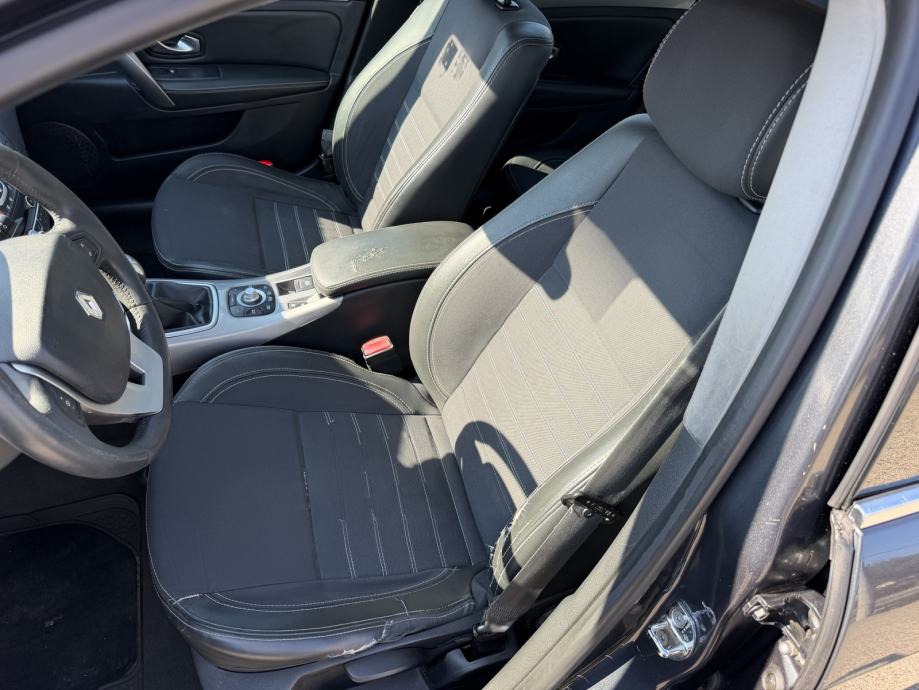 Renault Laguna 1,5 dCi, fotografija 10