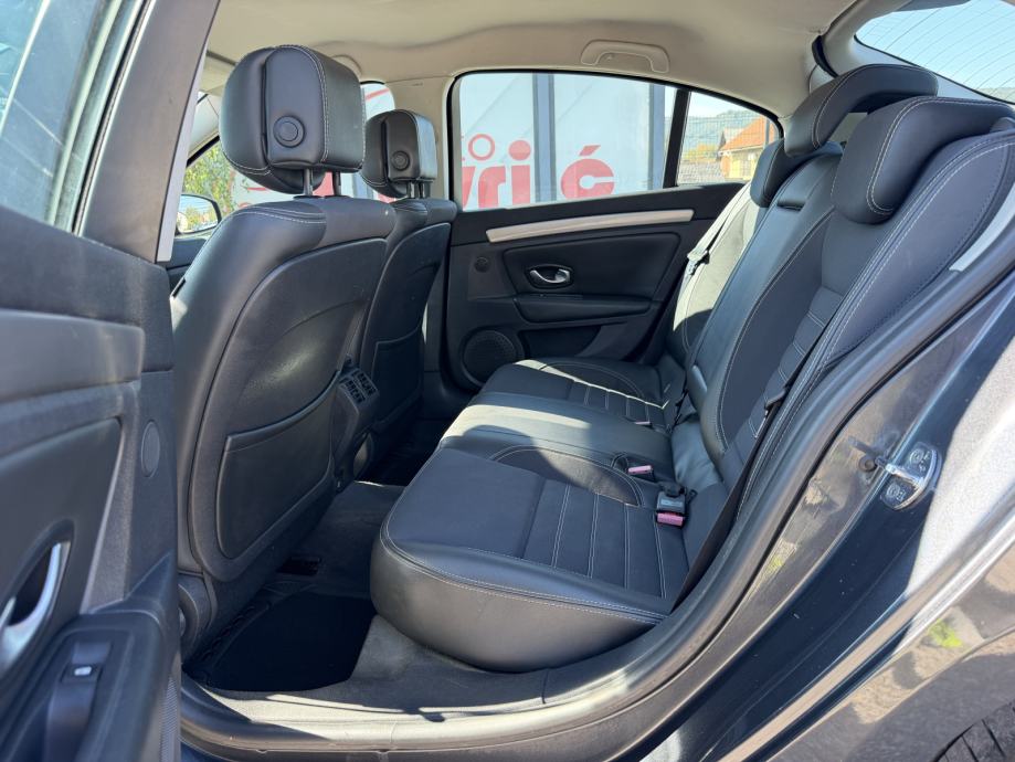 Renault Laguna 1,5 dCi, fotografija 11