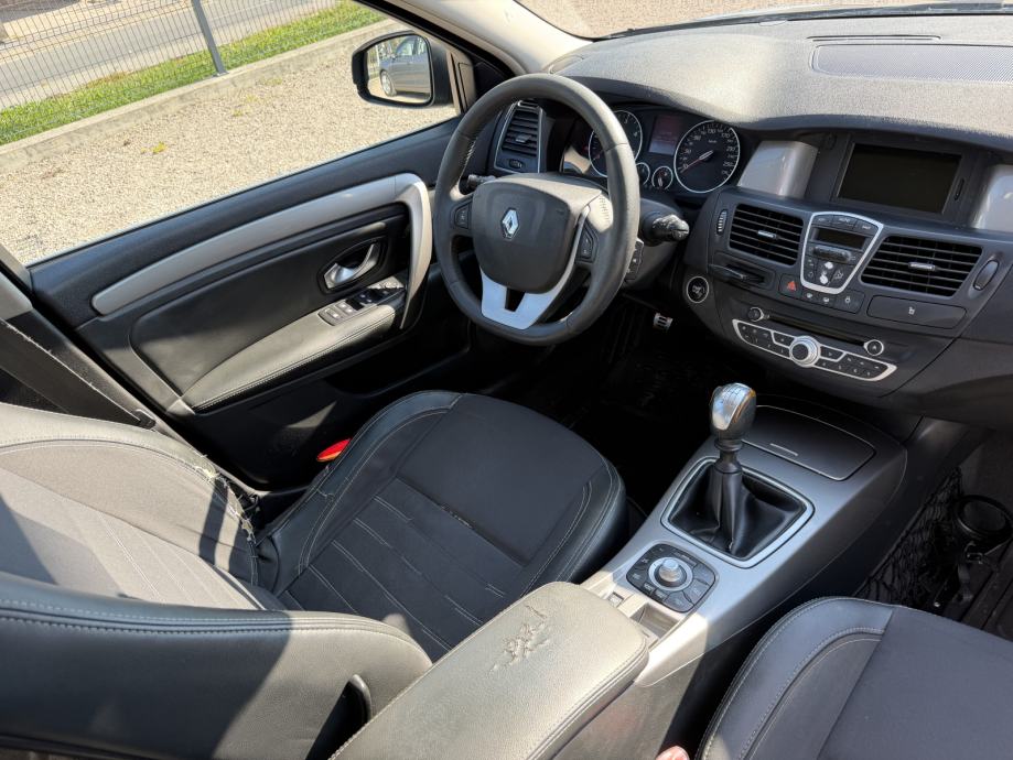 Renault Laguna 1,5 dCi, fotografija 14