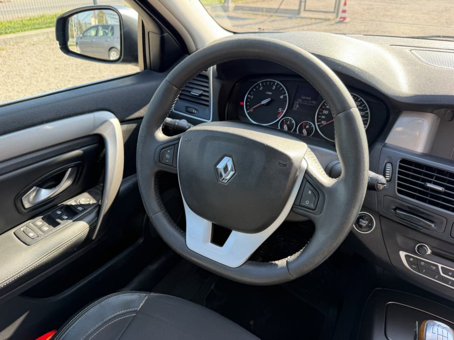 Renault Laguna 1,5 dCi, fotografija 17