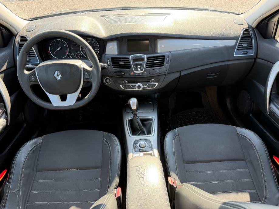 Renault Laguna 1,5 dCi, fotografija 19