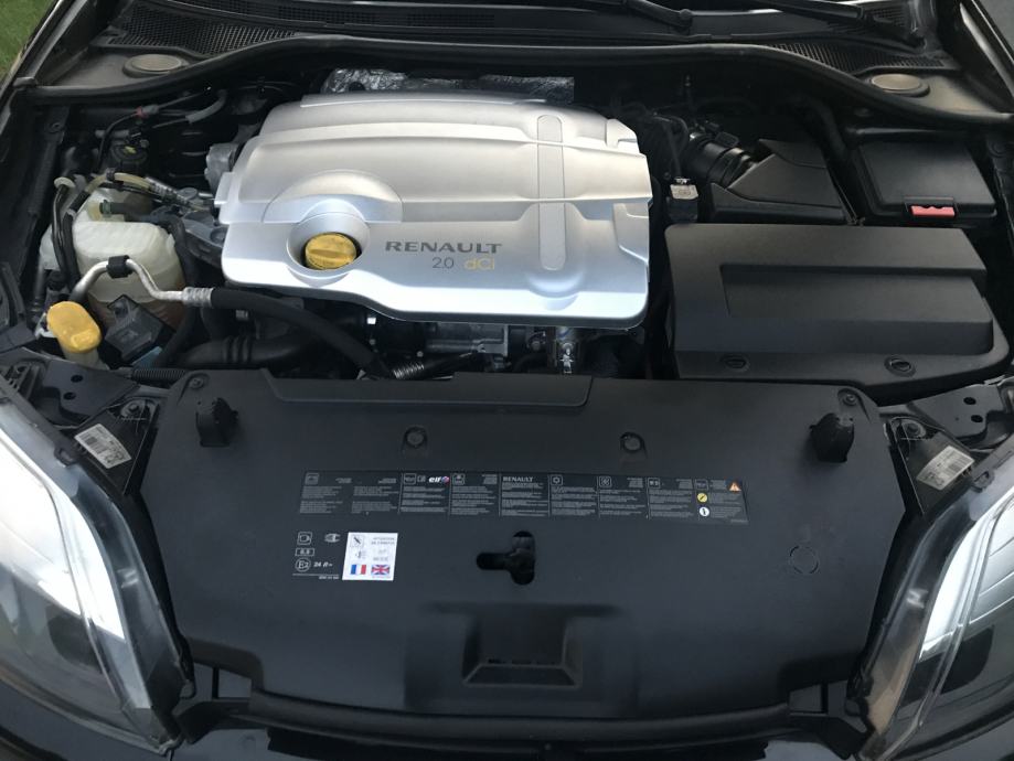 Renault Laguna 2,0 dCi 175 Black Edition AT Reg do 3.2018