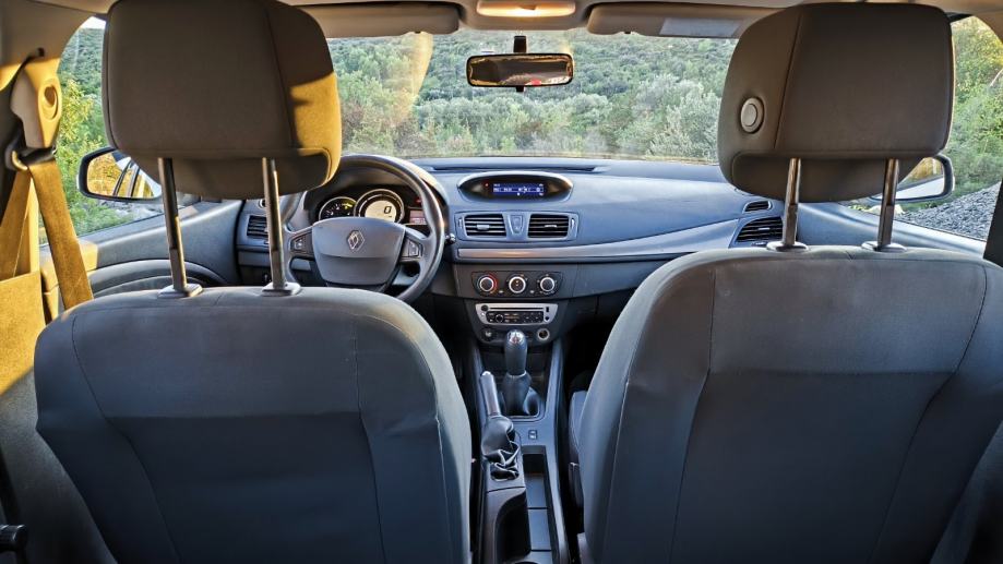 Renault Mégane 1.5 dCi – registriran do 08/2027, fotografija 5
