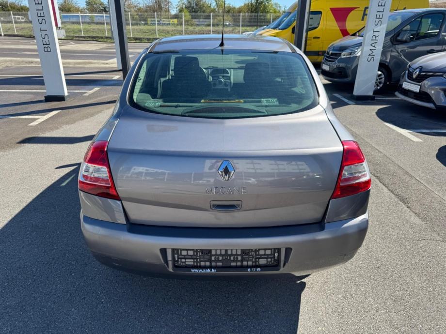 Renault Mégane Sedan 1,6 16V Dynamique-USLUŽNA PRODAJA!!, fotografija 7